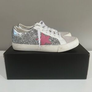 Vintage Havana Grande Slip on Sneaker White Silver Pink Size 7